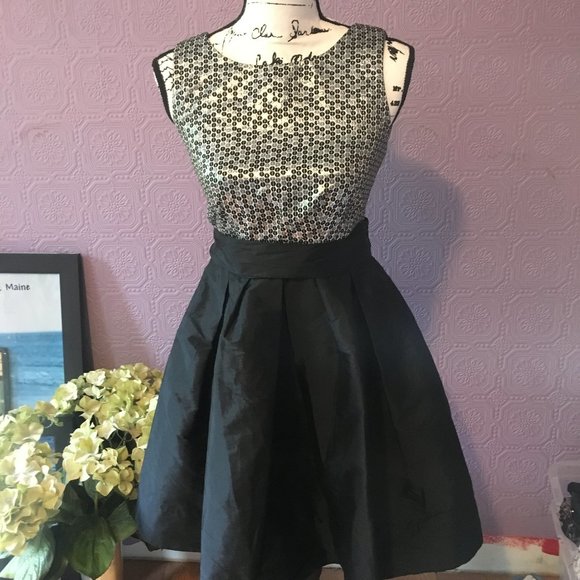 Alexia Admor fit and flare dress xs - Picture 1 of 5